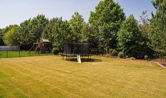 124 Restonwood Dr, Apex, NC 27539