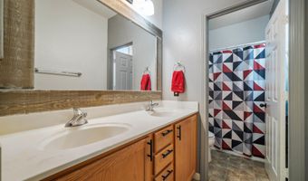 1411 Shadow Ln, Fernley, NV 89408