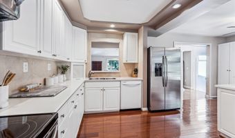 3140 ANCHORAGE Dr, Annapolis, MD 21403