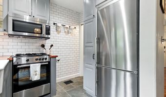 333 MOUNT VERNON Ave, Alexandria, VA 22301
