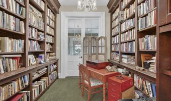 116 E Main St, Abingdon, VA 24210
