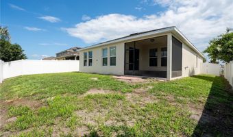 1860 SKYVIEW Dr, Auburndale, FL 33823