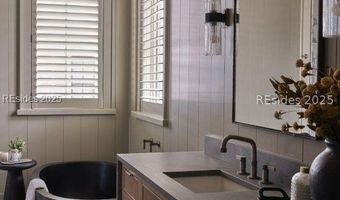 31 Hunting Lodge Rd, Bluffton, SC 29910
