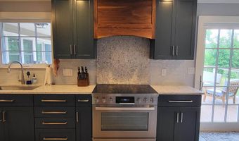 65 Hillwinds North Rd, Brattleboro, VT 05301
