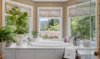 500 Ashland Loop Rd, Ashland, OR 97520