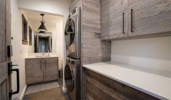 4800 Meadow Ln, Bozeman, MT 59715