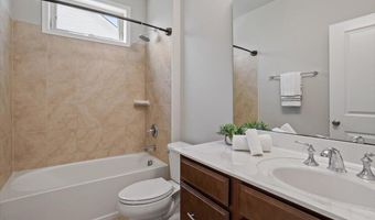 207 Weddington Park Ln, Apex, NC 27523