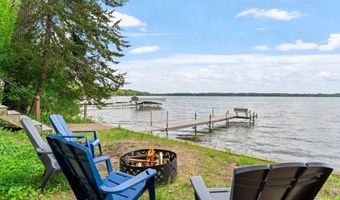 9823 103rd St NW, Annandale, MN 55302
