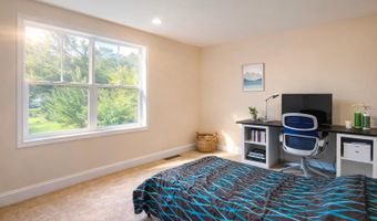 7313 BYRNELEY Ln, Annandale, VA 22003