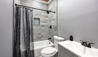 12332 Loganberry Dr, Alexander, AR 72002