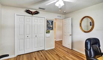 130 EVERGREEN Dr, Auburndale, FL 33823