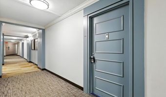205 YOAKUM Pkwy 601, Alexandria, VA 22304