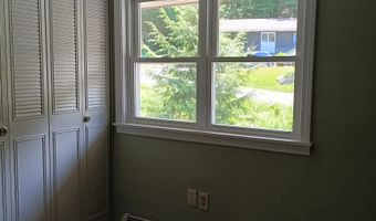 40 Brookside Dr 6, Brattleboro, VT 05301