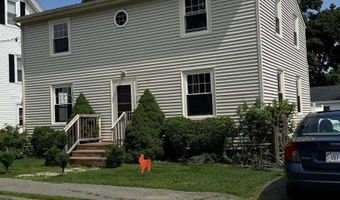 76 Vernon St, Bangor, ME 04401