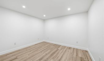 20384 MIDDLEBURY St, Ashburn, VA 20147