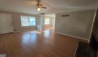 1824 Poinsetta Dr, Acworth, GA 30102