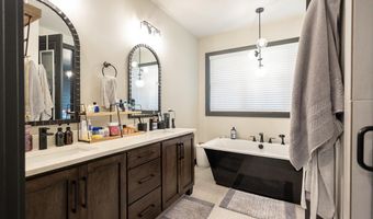 8710 Creekstone Ln, Alvaton, KY 42122