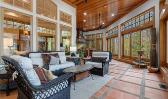 6830 N PURDY Pkwy, Appleton, WI 54913