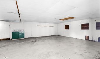 2308 W 16th St, Anderson, IN 46016