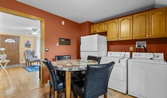 40 Wake St, Bridgeport, CT 06610