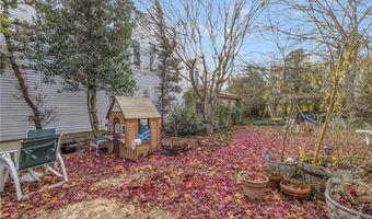 73 Thames St 1, Newport, RI 02840