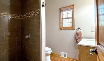 1362 Town Line Rd, Alden, NY 14004