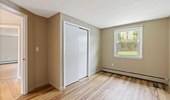 222 Ward Rd, Augusta, ME 04330