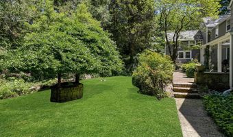 64 Old Kings Hwy S, Darien, CT 06820