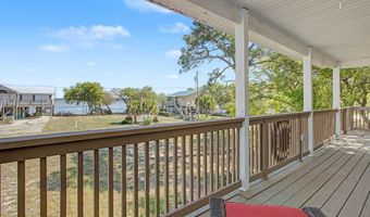 214 HARBOR Cir, Alligator Point, FL 32346