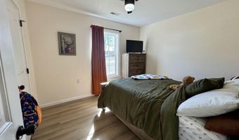 160 Leadwood St, Andrews, SC 29510