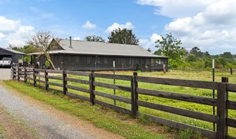 215 Erwin Rd, Adairsville, GA 30103