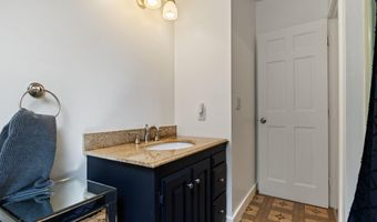 12 Dominic Dr, Barrington, NH 03825