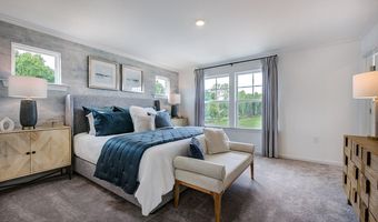 51 Shay St, Angier, NC 27501