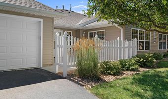 2100 Burr Oak Dr Ln B, Austin, MN 55912