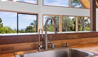 46-3916 HONOKAA WAIPIO Rd, Honokaa, HI 96727