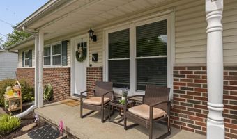 102 McConkey Ave, Barboursville, WV 25504