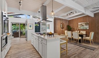 445 Iliwahi Loop, Kailua, HI 96734