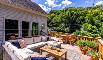 181 Market St, Aurora, IN 47001