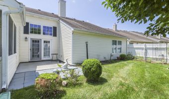 1218 Estuary Dr, Indianapolis, IN 46217