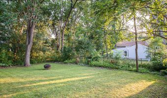 324 Highlake Ave, Ann Arbor, MI 48103
