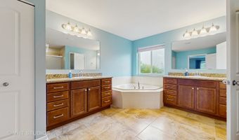 3756 Innesbrook Ct, Algonquin, IL 60102