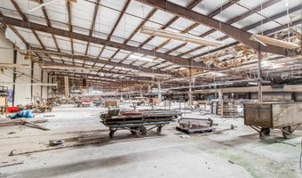 801 N MAIN St, Abingdon, IL 61410