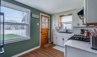 96 Hendricks Blvd, Amherst, NY 14226