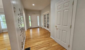 50 Winding Rd, Bedford, NH 03110
