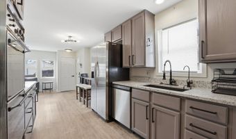 23016 W Lakeview Ave, Antioch, IL 60002