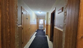 920-924 Parriott St, Aplington, IA 50604