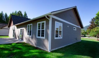 108 W 9th Ave, Clark Fork, ID 83811