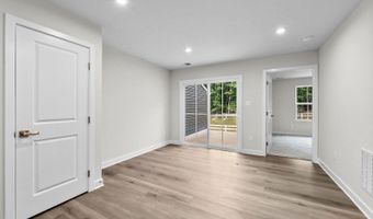 114 Red Lion Ct, Atco, NJ 08004