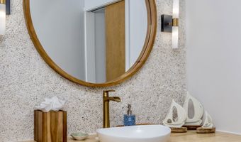 78-7070 ALII Dr C301, Kailua Kona, HI 96740