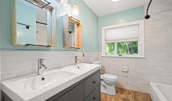 8721 WATERFORD Rd, Alexandria, VA 22308